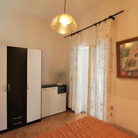 Sea Balcony דירה סבודרייה